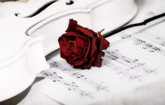 Música romántica: deleita tus sentidos