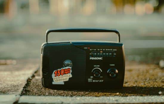 Radio Móvil: Magia en tu Mano